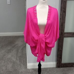 Vince Camuto bright pink lightweight kimono / wrap. One size